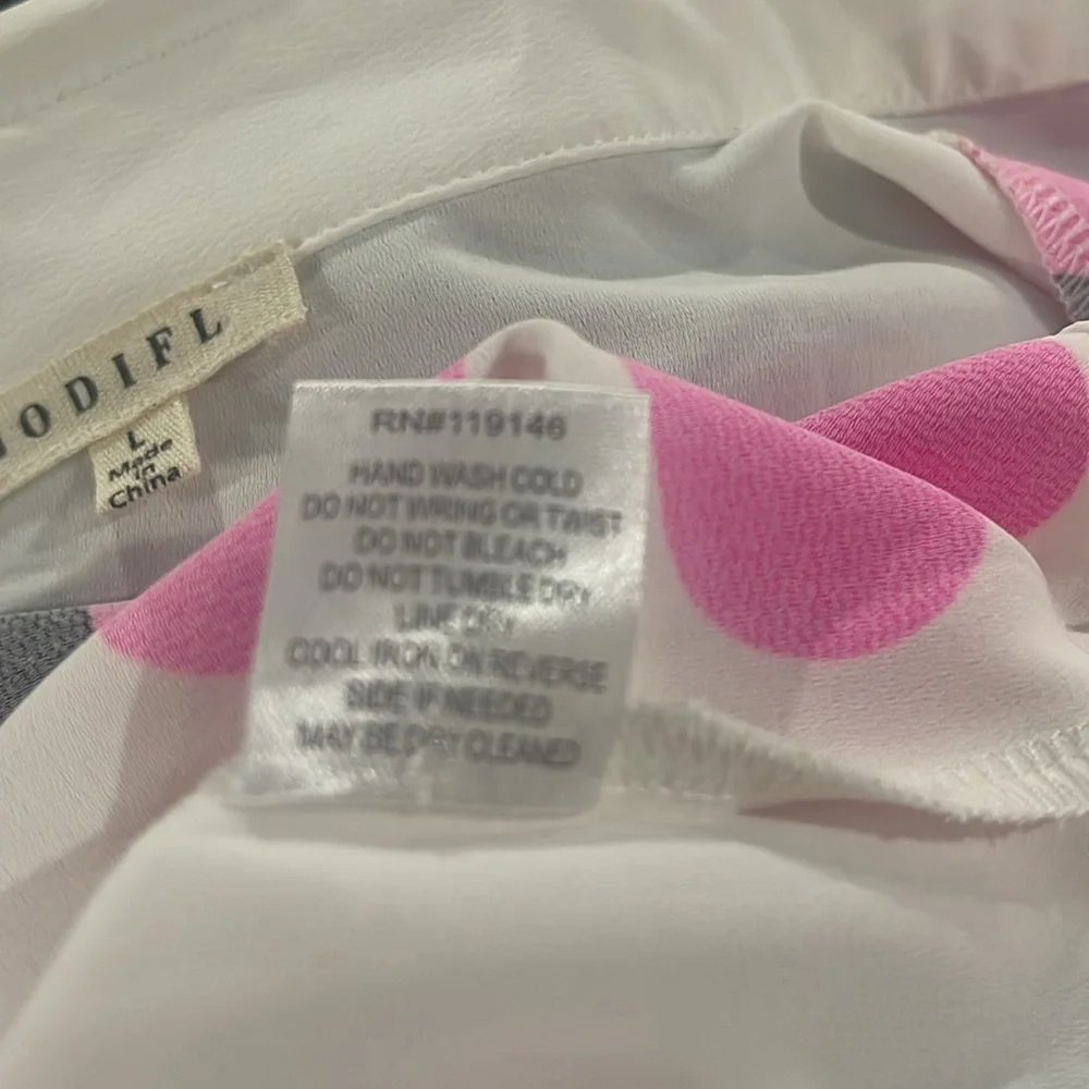 Jodie Floral Pink and White Women's Top - Picture 4 of 4